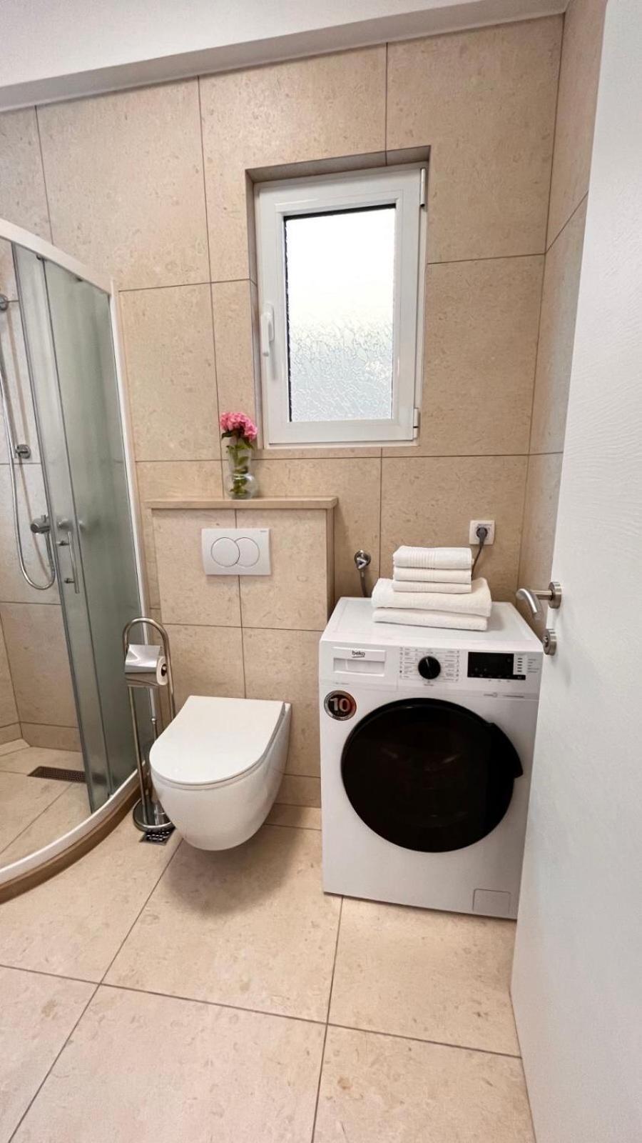 Dmm Apartments 티바트 외부 사진