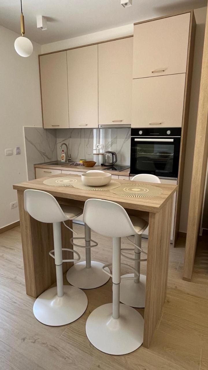 Dmm Apartments 티바트 외부 사진